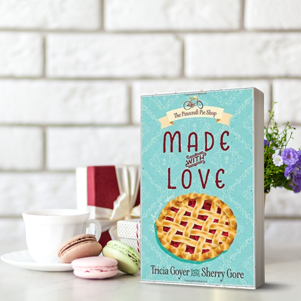 Made with Love (Pinecraft Amish Series, Book 1) Discount